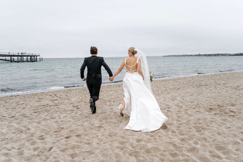 Strandhochzeit an der Ostsee - heiraten im kleinen Kreis mit Wedding Planner Mandy Knebusch