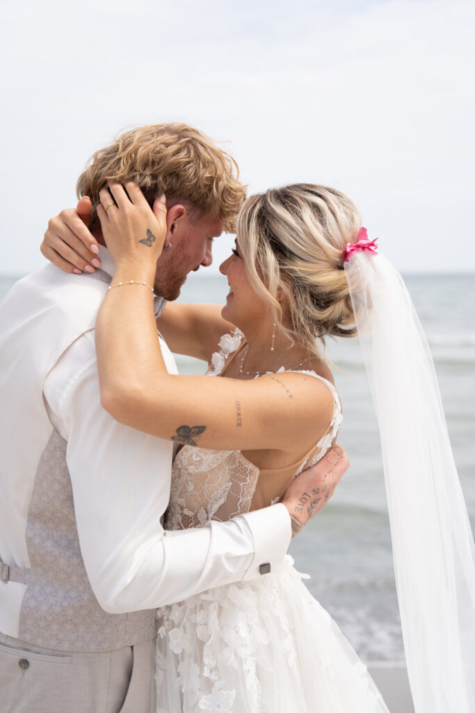 Strandhochzeit an der Nordsee - Hochzeit im kleinen Kreis, stillvolle Hochzeitsplanung mit Mandy Knebusch