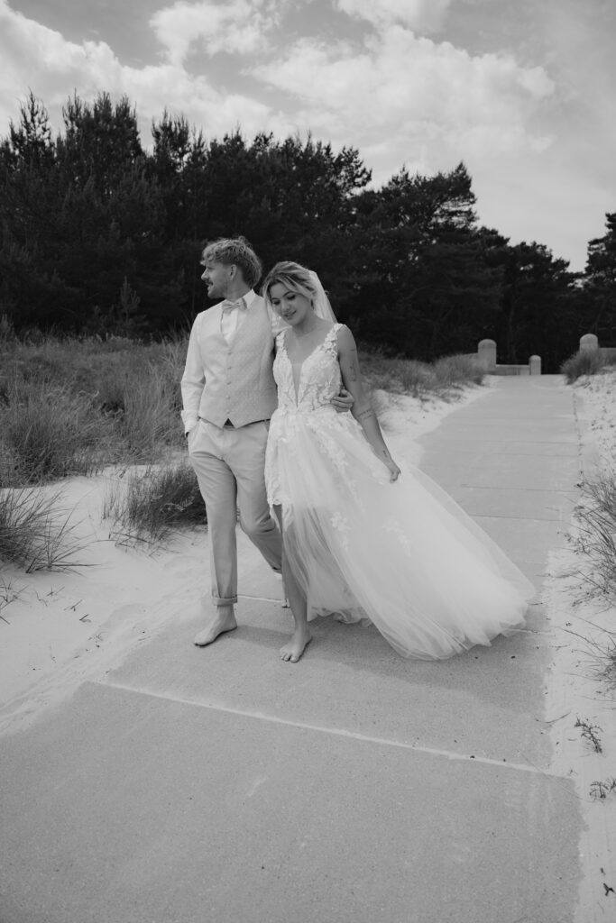 Zu zweit am Strand heiraten - Elopement Hochzeit am Strand, Hochzeit mit Wedding Planner Mandy Knebusch
