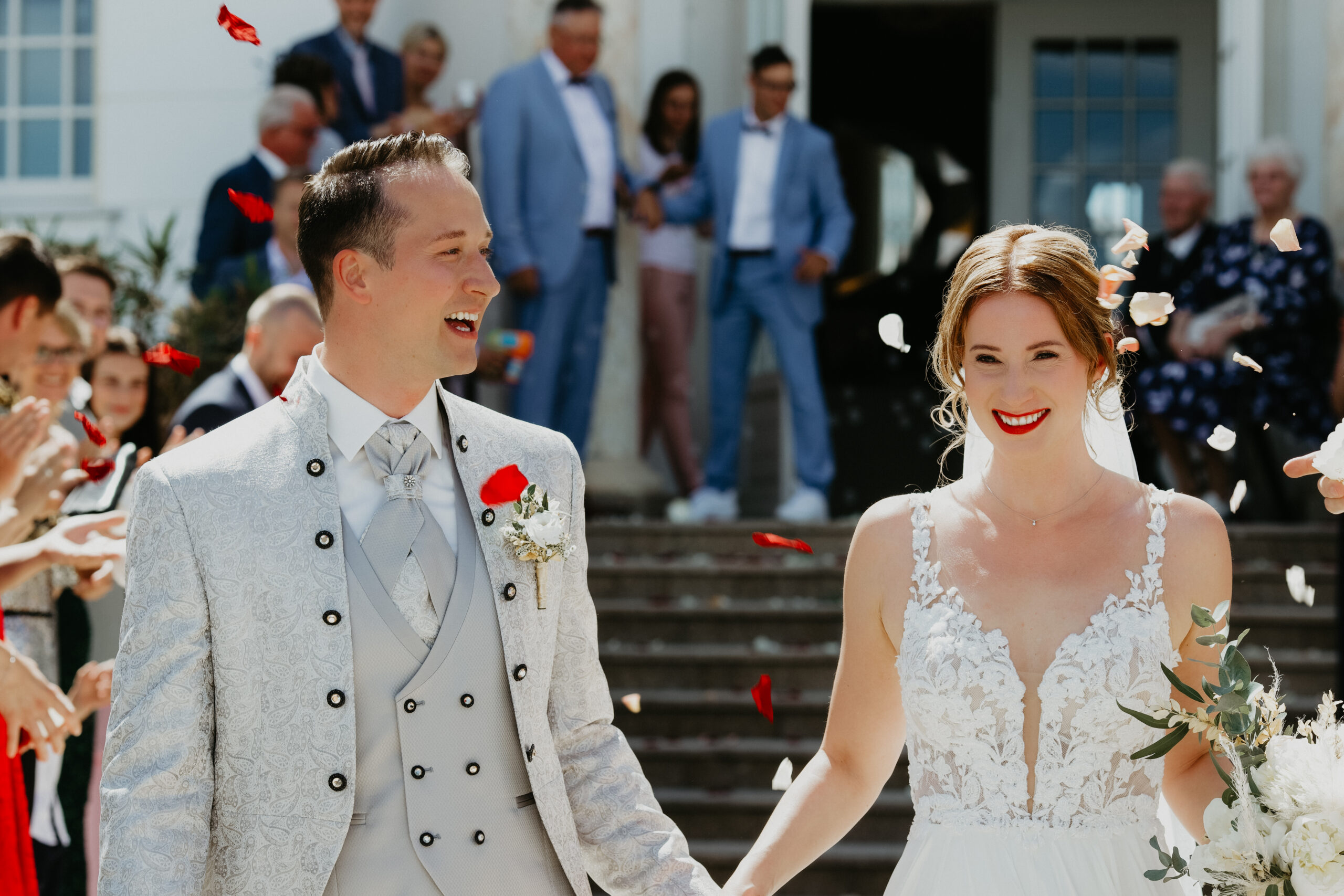 Kinder auf der Hochzeit an der Ostsee - Feier am Meer mit kleinen Gästen