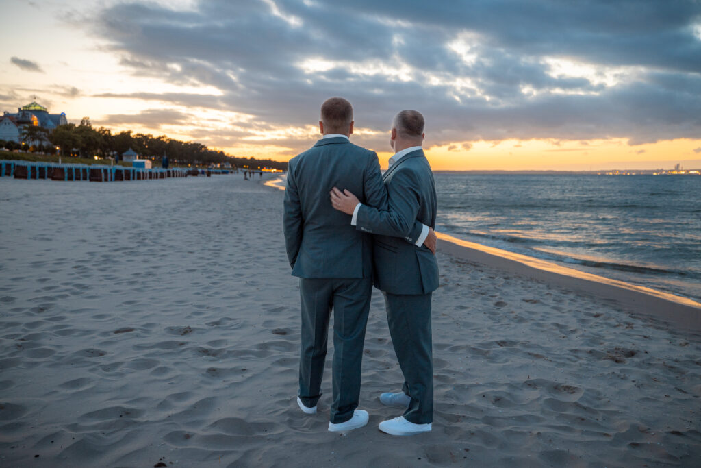Ostseehochzeit auf Rügen - Heiraten im kleinen Kreis, Mandy Knebusch für Hochzeiten an der Ostsee