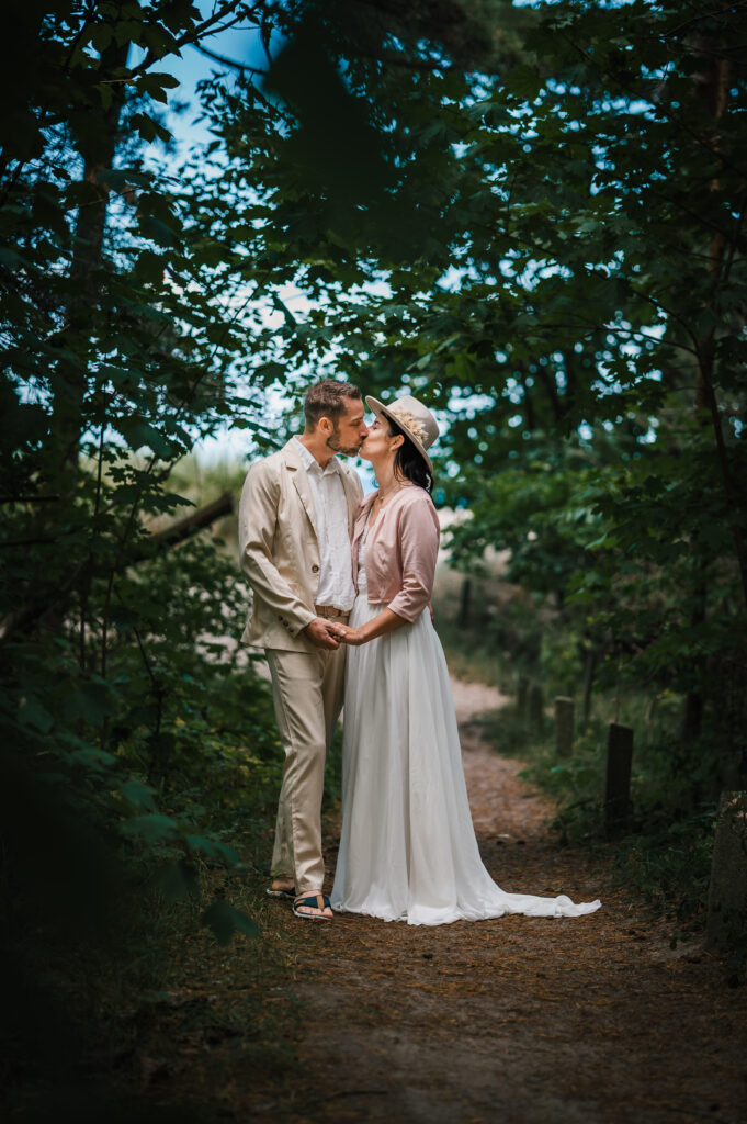 Im kleinen Kreis heiraten auf Rügen - Strandhochzeit an der Ostsee, Hochzeitsplanerin Mandy Knebusch